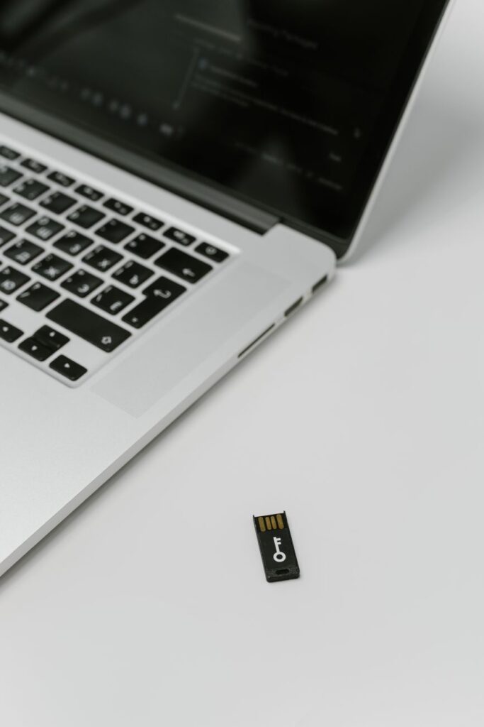 Fonctionnalités et Avantages de 1fichier.com: 1Fichier.com avantages : une solution de stockage complète Fonctionnalités et Avantages de 1fichier.com — 1Fichier.com avantages : une solution de stockage complète